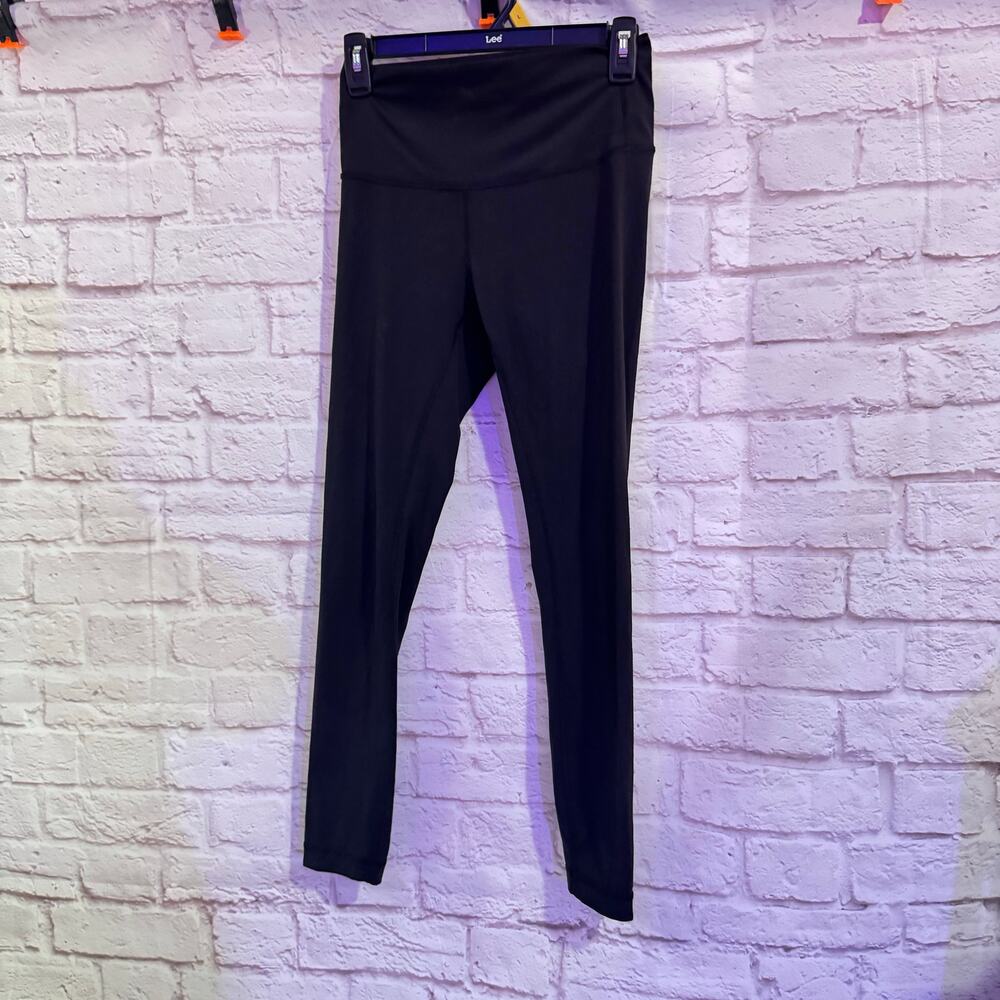 LULULEMON s/m Black Leggings in Good condition - Picture 2 of 5